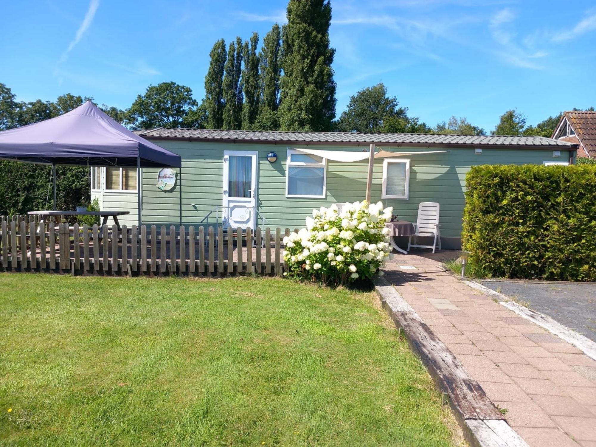 Locatie Het Knooppunt Engelse Chalet Nuis Exterior foto