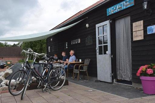 Locatie Het Knooppunt Engelse Chalet Nuis Exterior foto